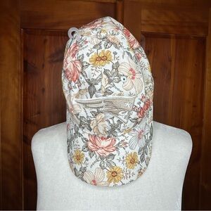 New Era New England Patriots Cream Bloom Print 9Twenty Adjustable Hat Football